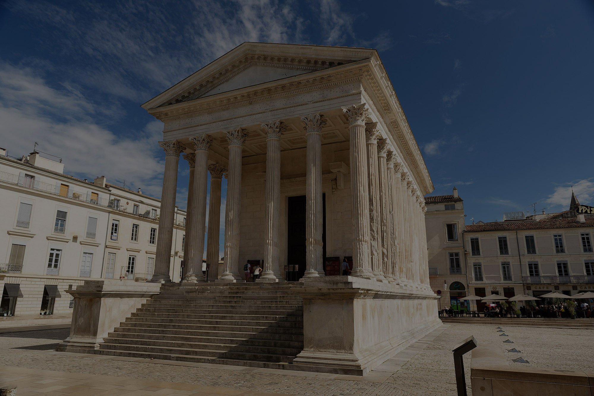 Nîmes : découverte de tombes millénaires d'enfants